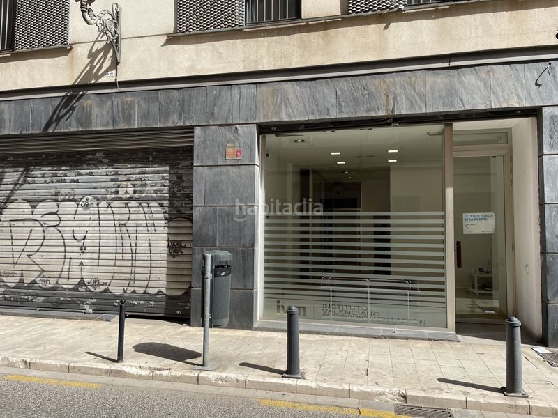 Foto d609b680-7021-404a-b300-f4cd58539225. Local comercial a El Pilar Valencia