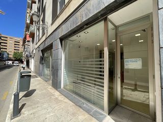 Lloguer Local Comercial  Valencia - guillem sorolla. Local en calle guillem sorolla