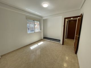 Flat  Valencia - cl vidal de blanes. Piso de dos habitaciones en el grao