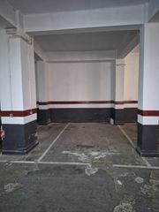 Affitto Posto auto in Valencia - portal de valldigna 2. Plaza de garaje grande en el carmen ciutat vella