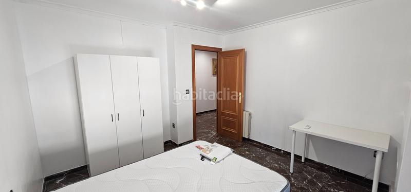 Foto 88927104-1c1a-47ad-932d-aa312f84e321. Alquiler piso  casi a estrenar para estudiantes o personal sanitario en Valencia