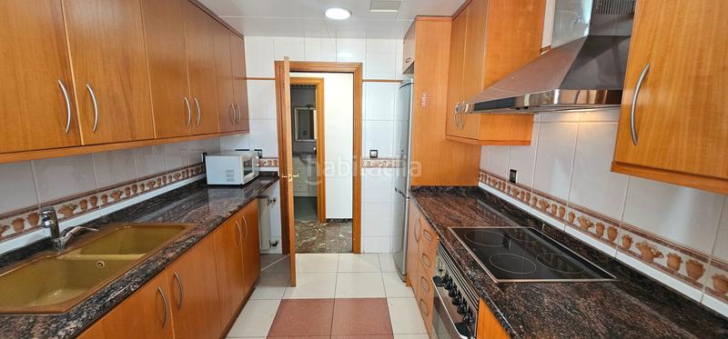 Foto e3844022-55c5-4092-b97a-51d419efc2b9. Alquiler piso  casi a estrenar para estudiantes o personal sanitario en Valencia