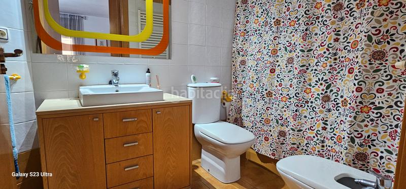 Foto 2c557e35-a9ce-474c-8c8b-360414230a2d. Ático  con 6 habitaciones y 3 baños en Requena