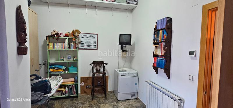 Foto 41260896-9fde-49c7-a1ff-37d25753c724. Ático  con 6 habitaciones y 3 baños en Requena