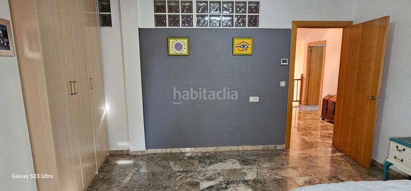 Foto a299f62a-0eff-475c-8e7d-e147221944cd. Ático  con 6 habitaciones y 3 baños en Requena