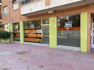 Local commercial à La Flota. Venta de local comercial en la flota proximo al centro de salud.