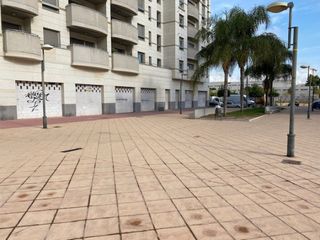 Local Comercial a Juan Carlos I