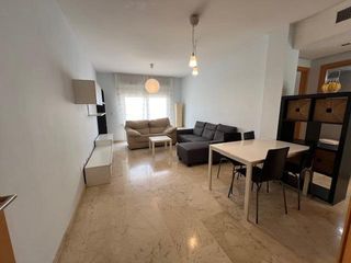 Location Appartement à El Ranero. Alquiler de  apartamento en san basilio  ranero, 2 dormitorios,