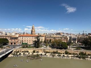 Lloguer Pis a El Carmen. Alquiler de piso en la avenida rio segura