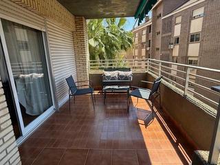 Location Appartement à La Fama. Alquiler de piso para estudiantes en el centro, junto a la unive