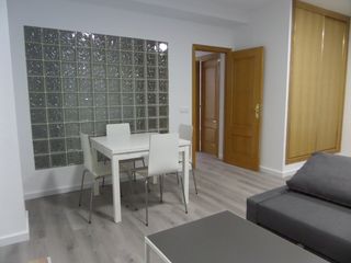 Lloguer Estudi a Vistalegre. Alquiler de estudio en príncipe de asturias