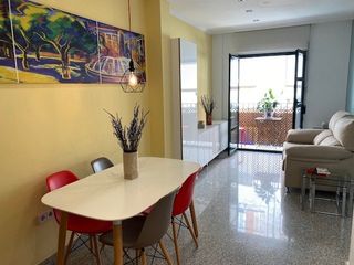 Location Appartement à La Catedral. Alquiler apartamento 1 dormitorio, centrico, amueblado junto cat