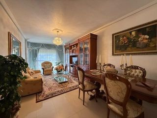 Flat in Vistalegre. Venta de pisos ene juan de borbon