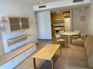 Lloguer Apartament a Santa Maria de Gracia. Alquiler de apartamento en avenida juan carlos i