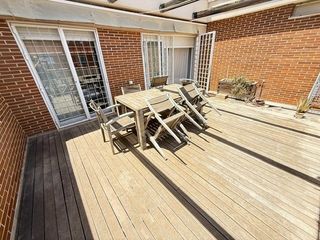 Location Attique à Ronda Sur. Alquiler de atico en ronda sur,  2 dormitorios, terraza 25 m2.,g