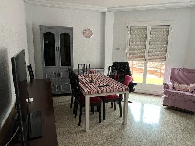 Alquiler Piso  en  Santa Eulalia. Alquiler piso santa eulalia zona universidad, 4 dormitorios, 2 b