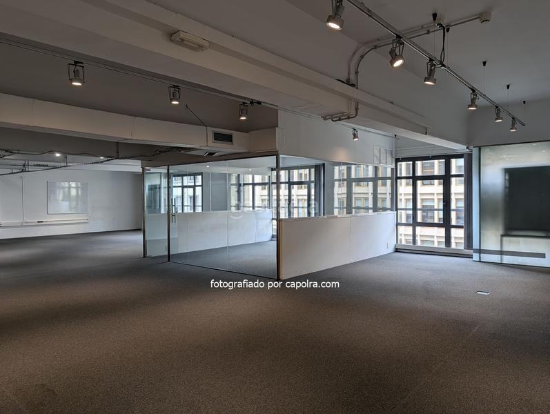 Foto 535c5519-9e7f-4d13-8035-a11d20fecc82. Rent office space with heating in Sant Gervasi - Galvany Barcelona