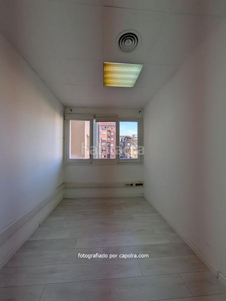 Foto 20dc922b-7c10-45b5-9f3b-494f204ade09. Miete büro in guitard 45 in Barri de les Corts Barcelona