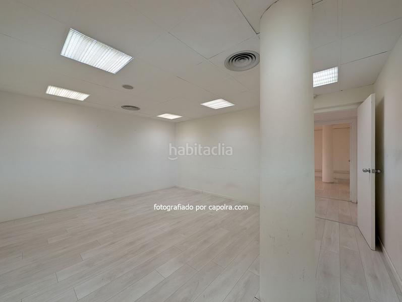 Foto 382e4ffb-ad1b-4c8b-89ce-bdbd0d7f20e9. Miete büro in guitard 45 in Barri de les Corts Barcelona