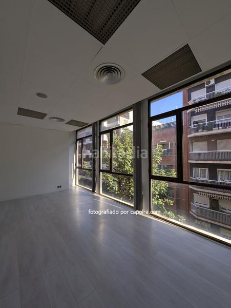 Foto 9c304365-528a-4856-be00-28cc7449b083. Miete büro in guitard 45 in Barri de les Corts Barcelona