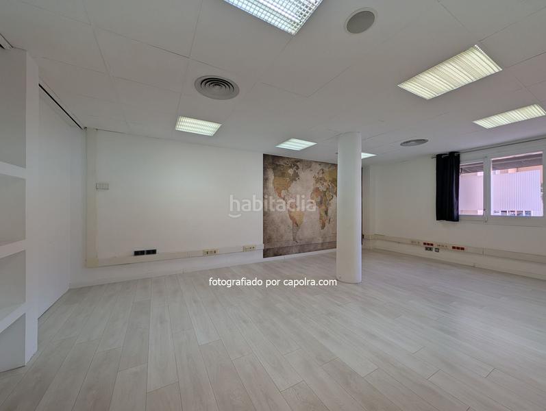 Foto d91e937b-c137-4387-96b8-106e0057a40a. Miete büro in guitard 45 in Barri de les Corts Barcelona