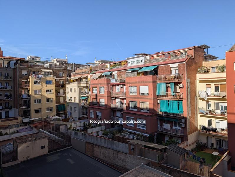 Foto f738bc00-e20f-4836-bbf3-820c1a6e9589. Miete büro in guitard 45 in Barri de les Corts Barcelona