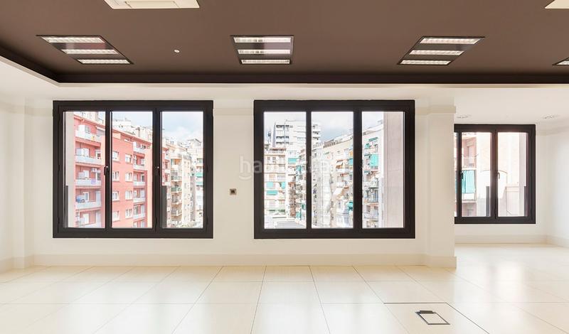 Foto d614dadd-e03d-4d2f-8dbc-b66ee8c667b1. Location bureau avec chauffage dans Sant Ramon - Maternitat Barcelona