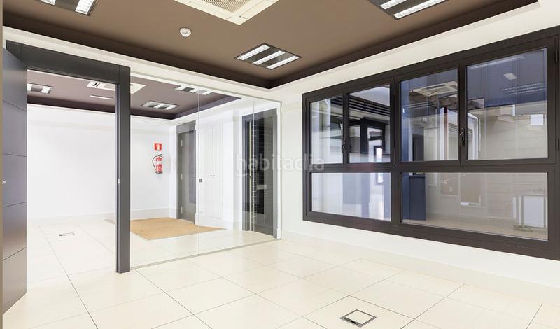 Foto f8017dae-6bb4-4fd0-bcd2-1662f2fb0fe7. Rent office space with heating in Sant Ramon - Maternitat Barcelona