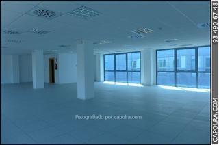 Lloguer Oficina  Frederic mompou. Oficina en alquiler amueblada