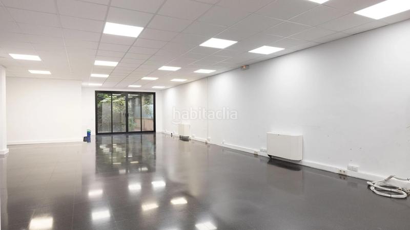 Foto 38fe2612-205a-4479-a679-4cfb234bedd8. Location bureau avec chauffage dans El Clot Barcelona