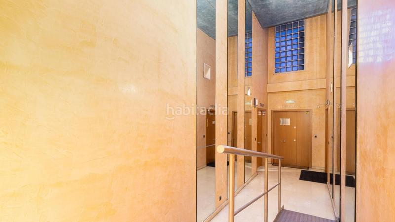 Foto 9a1d9f07-af47-484a-bb23-9189ec39de9e. Location bureau avec chauffage dans El Clot Barcelona