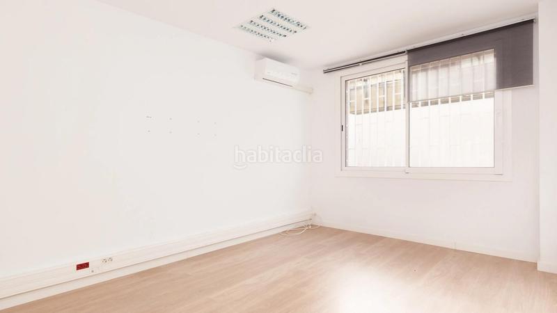 Foto 1f951a85-485e-4927-9ced-44e99ec9be83. Miete büro mit heizung in La Nova Esquerra de l´Eixample Barcelona