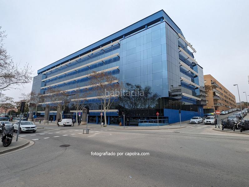 Foto e25e5cd2-3652-4ee3-b89a-85be1f235cae. Bureau dans dels vents 9 dans Montigalà Badalona