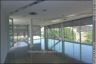 Lloguer Oficina  Pujades. Oficina con terraza terraza privativa