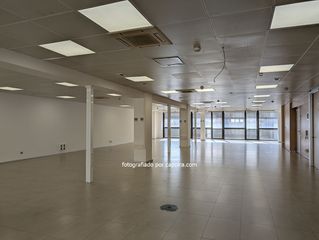 Miete Büro  Arago. Oficina en calle aragon de barcelona toda la planta