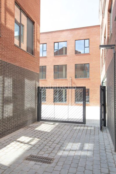 Foto 084fe0d5-2269-413d-bf77-577cc6644e9a. Affitto edificio in Poblenou Barcelona