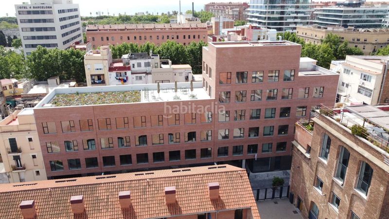 Foto 87a868bf-6da0-4ed8-82fb-6fb15a022ebe. Lloguer edifici a Poblenou Barcelona