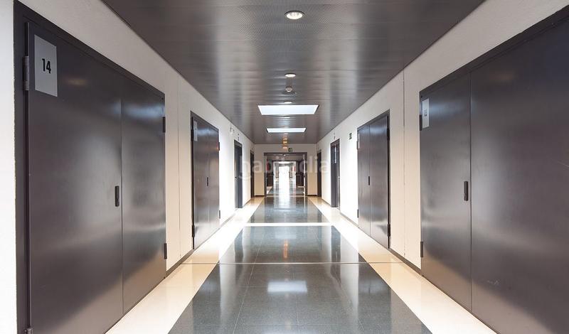 Foto 366fe2d3-1d67-4adf-9af8-8faff356fc37. Location bureau avec chauffage dans La Marina del Port Barcelona