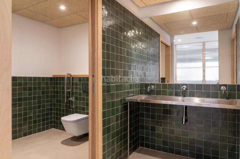 Foto a61dd355-4adb-4a62-bcb6-e75e1941c89f. Location bureau avec chauffage dans La Marina del Port Barcelona