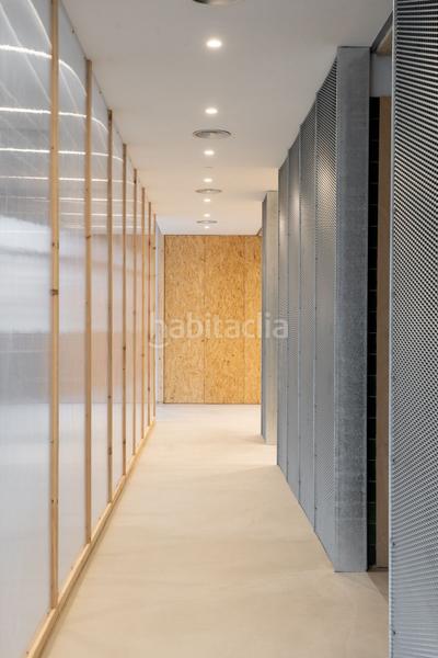 Foto bcb237c4-fe25-4666-aef2-34aeddd350e8. Location bureau avec chauffage dans La Marina del Port Barcelona