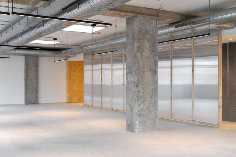 Foto 0ad2f5e4-ab9f-44c3-ac30-7811a704b2a3. Miete büro mit heizung in La Marina del Port Barcelona