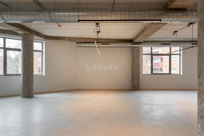 Foto ec645749-22ce-445f-b6be-cefc8e7b7a60. Miete büro mit heizung in La Marina del Port Barcelona