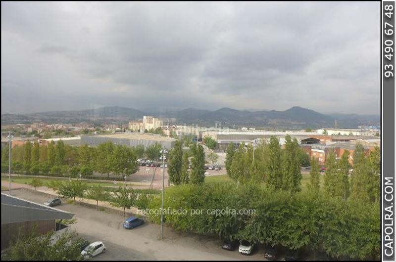 Foto 894e576b-f3a3-4b52-a11f-5e6e60df8aa6. Affitto ufficio con riscaldamento in Sant Joan-TV3 Sant Joan Despí