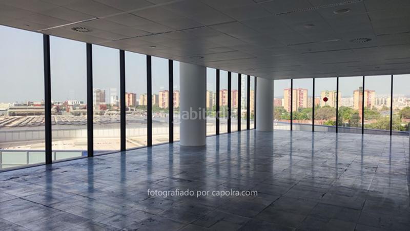 Foto 54f25f2b-ed8c-4720-b910-18b9c87a5793. Miete büro mit heizung in Santa Eulàlia Hospitalet de Llobregat (L´)