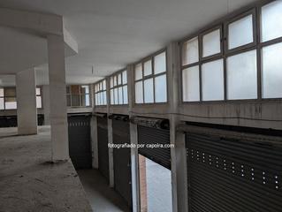 Geschäftsraum  Segre. Planta baja esquinera y con 2 alturas