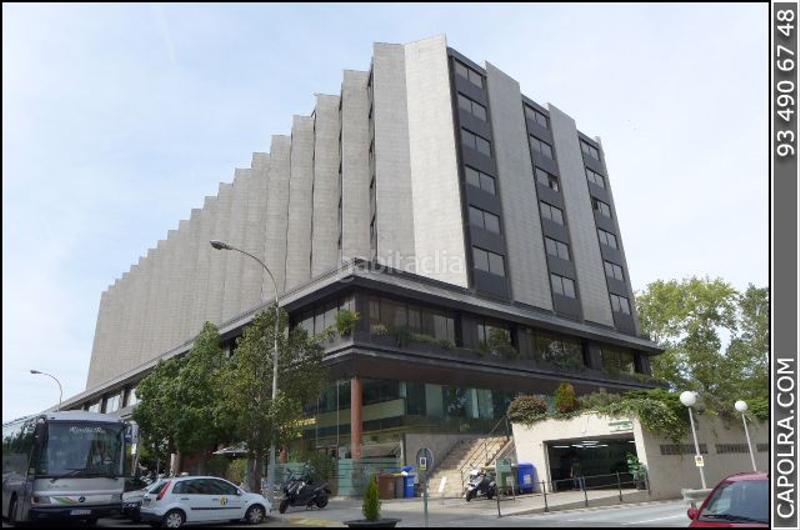 Foto f36af62d-dea9-4809-a951-494acfa48722. Location bureau dans frederic mompou 3 dans Centre Sant Just Desvern