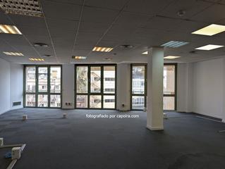 Affitto Ufficio  Avenida diagonal. Oficina en alquiler en zona prime barcelona