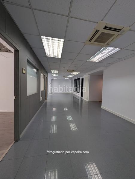 Foto 2a82962a-63a6-4a32-adeb-9b08311dd972. Rent office space with heating in Sant Ramon - Maternitat Barcelona