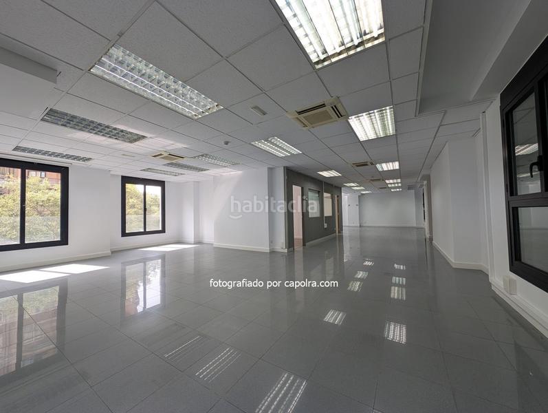 Foto 402618fa-c7f8-4562-84d7-0f0212d54193. Rent office space with heating in Sant Ramon - Maternitat Barcelona