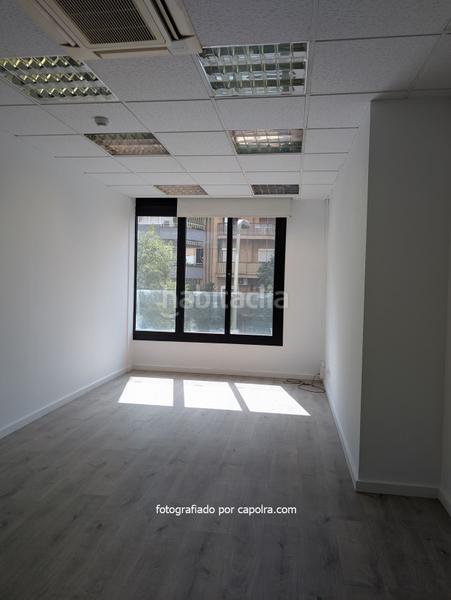 Foto 899b7575-48ce-49dc-8199-de06d10669f6. Rent office space with heating in Sant Ramon - Maternitat Barcelona